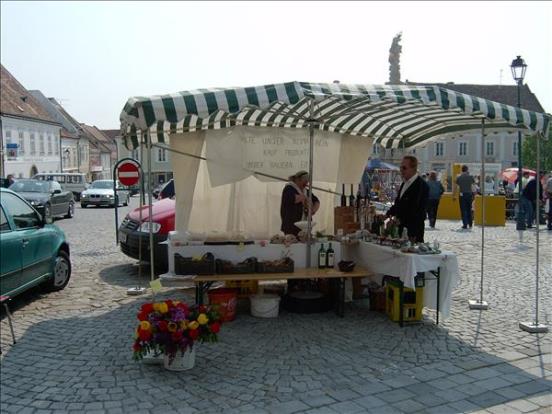 Frühshoppen am Retzer Hauptplatz